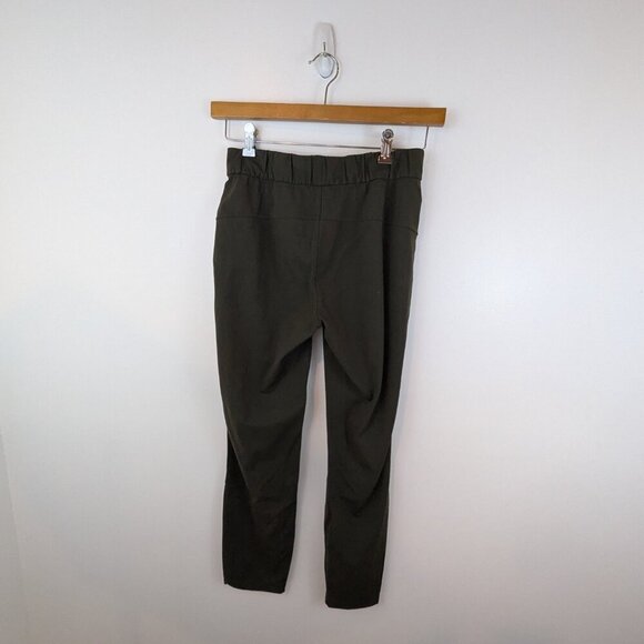 Lululemon Keep Moving Pant in Dark Green, Sz 4 - Picture 2 of 5